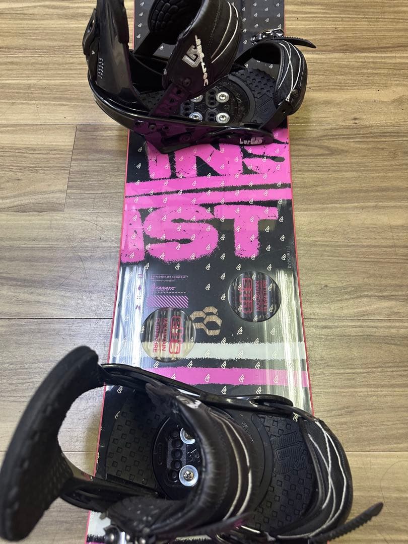 スノーボード FANATIC 140cm ビンディング BURTON sizeM