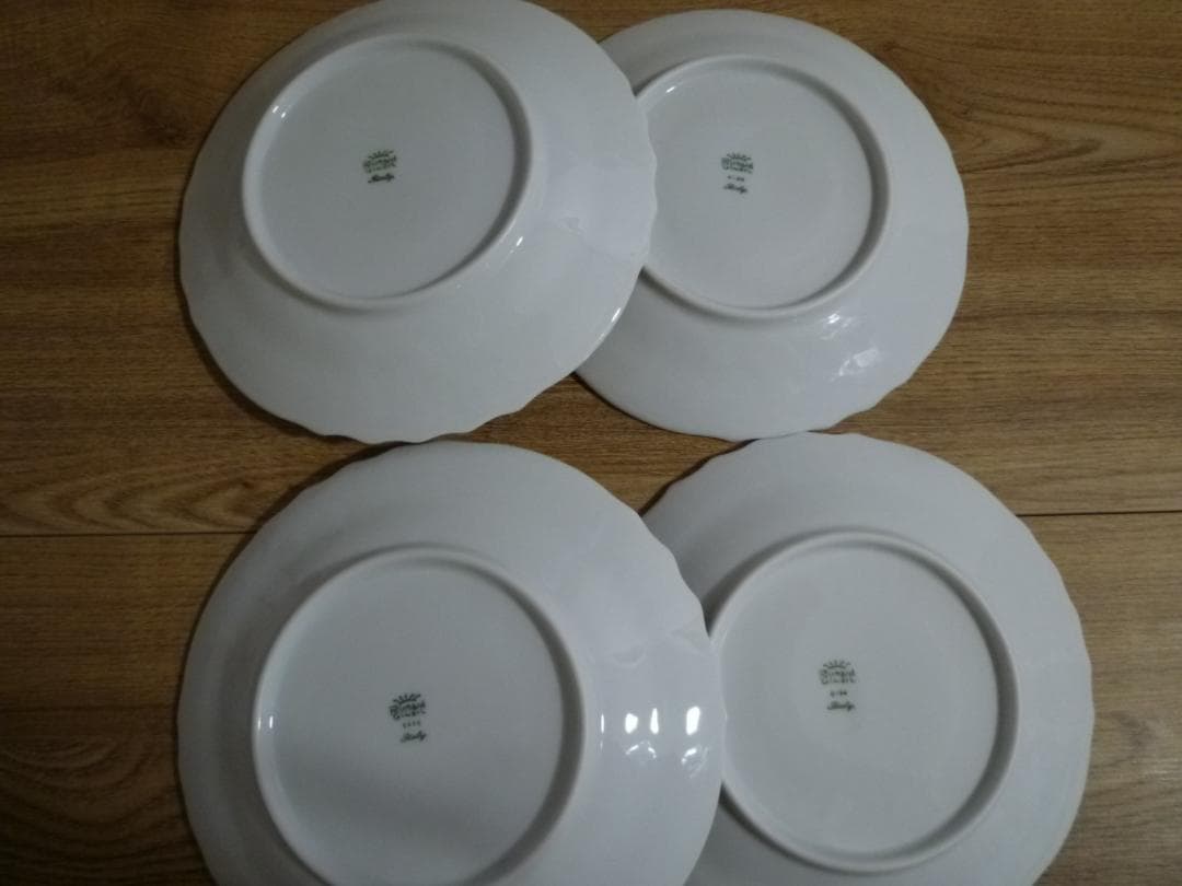 未使用 ジノリ ベッキオホワイト スープカップ＆ソーサー、4客