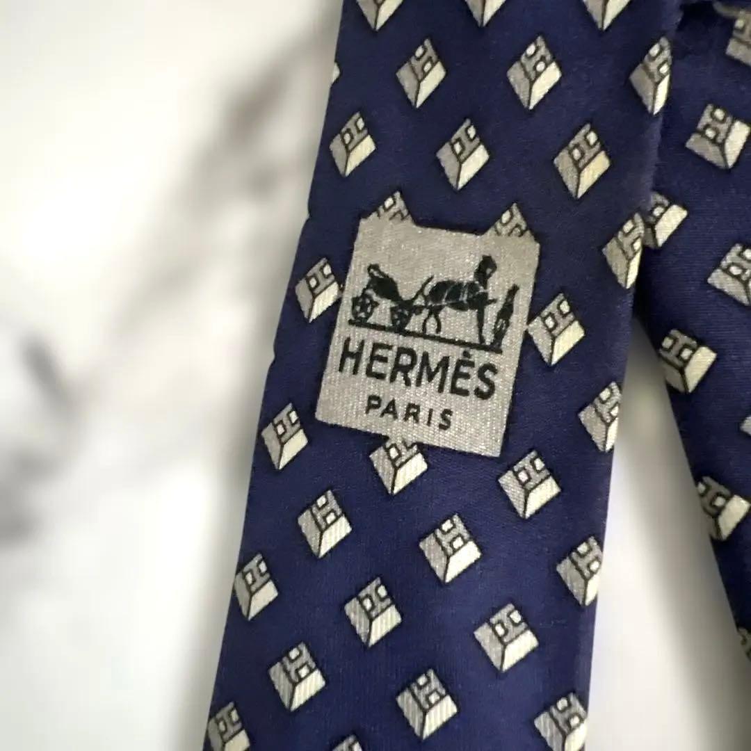 【正規品】エルメス　HERMES シルクネクタイ　美品