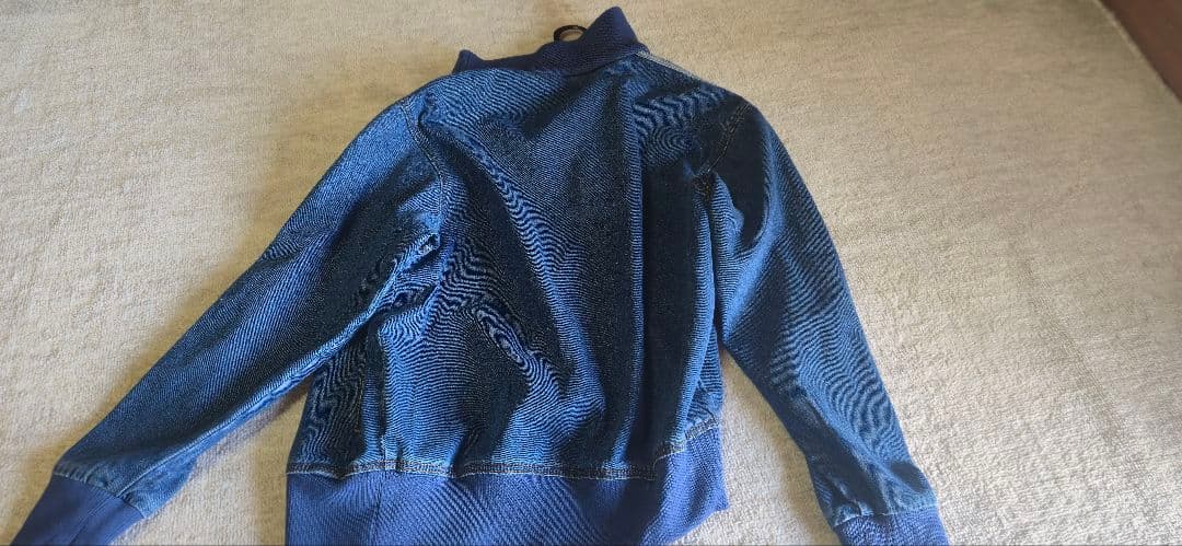 アディダス　ウェア　KD1517