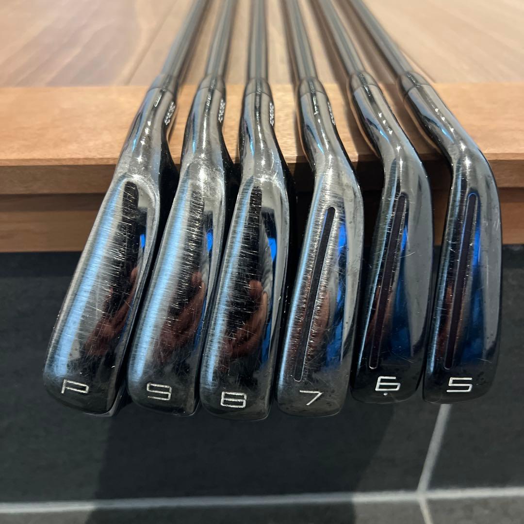 テーラーメイド　p790 ブラックアイアン