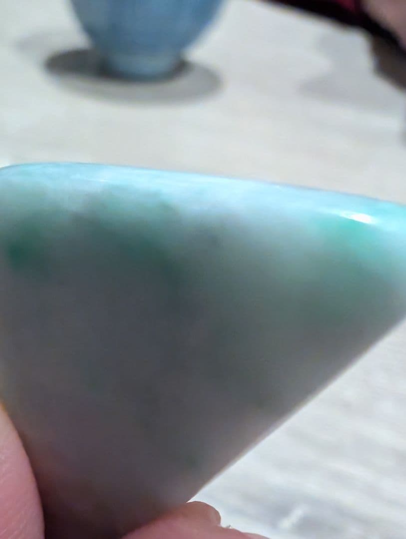 小滝　ヒスイ峡　糸魚川　翡翠　ペンダント　緑　白地が綺麗