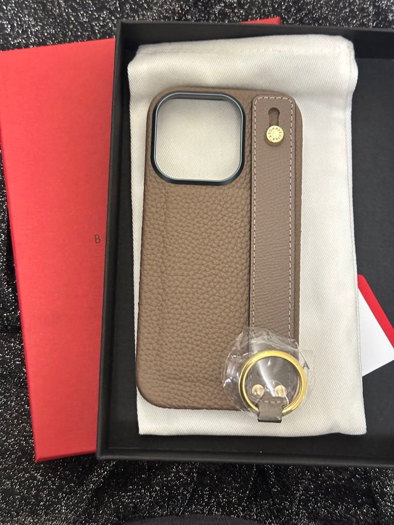 (iPhone 16 Pro) ハンドル付きバックカバーケース シュリンクレザー