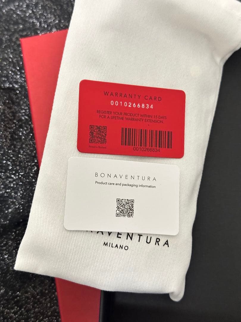 (iPhone 16 Pro) ハンドル付きバックカバーケース シュリンクレザー