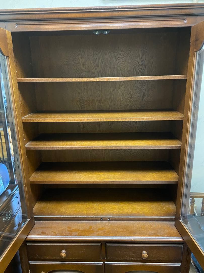 飛騨産業　キツツキ　食器棚