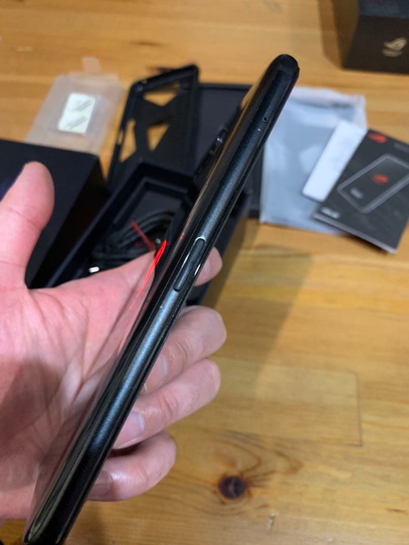 ★ASUS ROG PHONE 3 12/256 ゲーミングスマホ　フルセット！