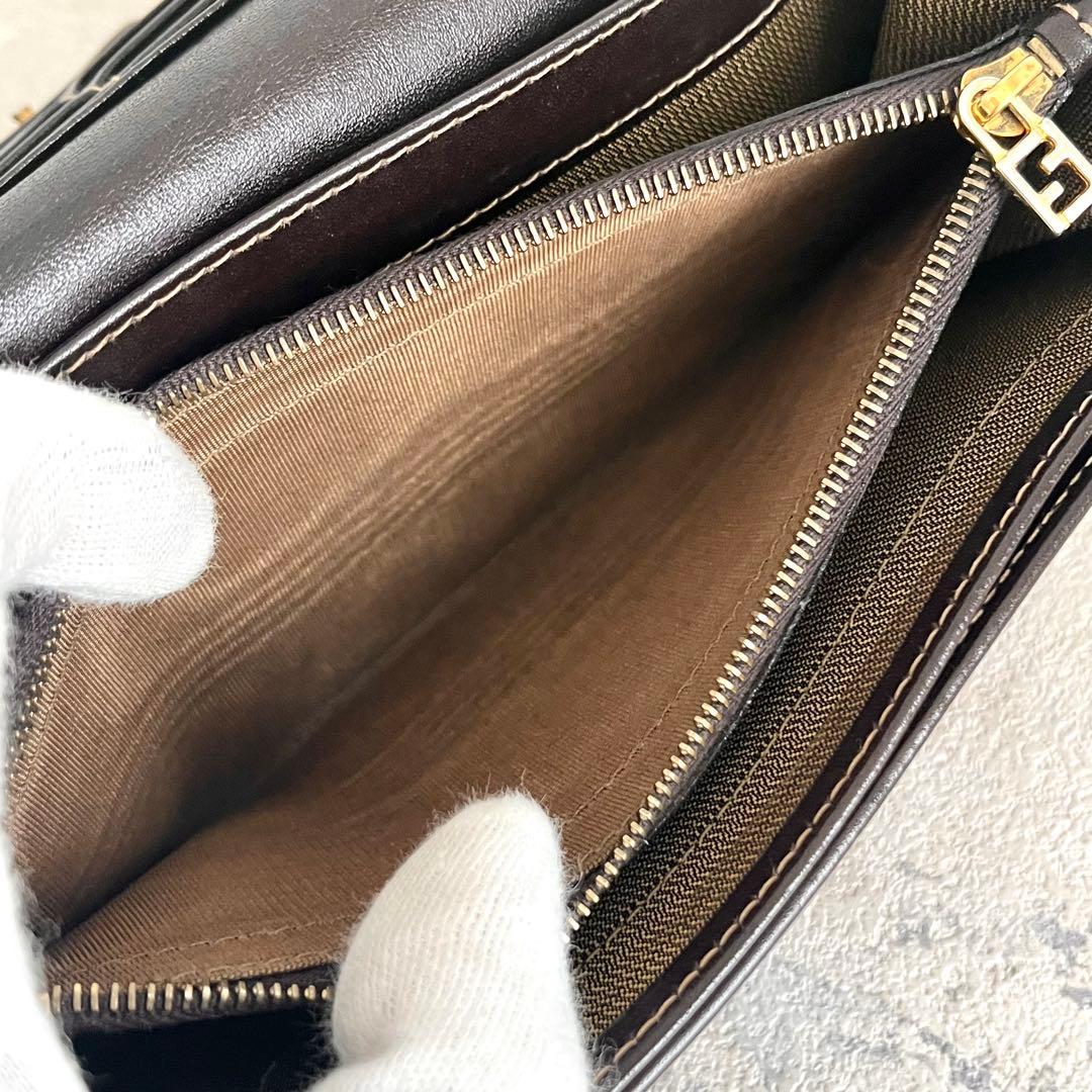 美品✨FENDI 長財布 ズッカ キャンバス ロゴ FF レザー ブラウン