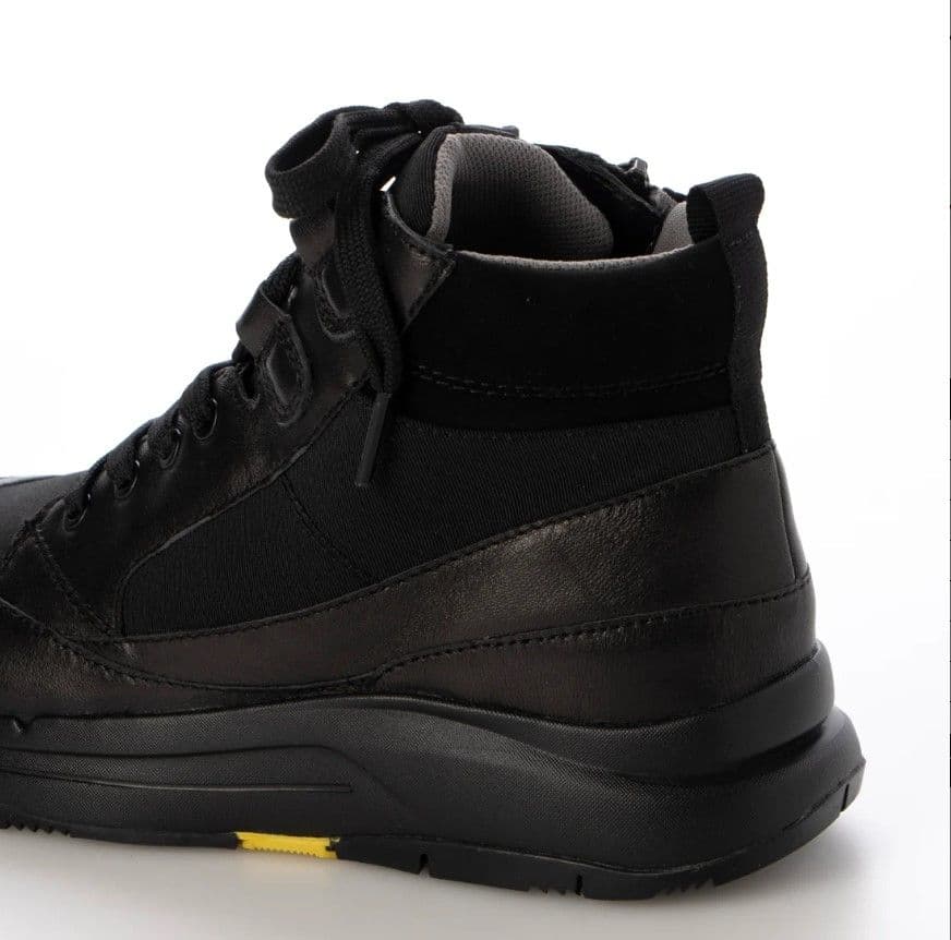 fitfit 新品24.5◆レースアップスニーカーブーツWoW （ブラック）