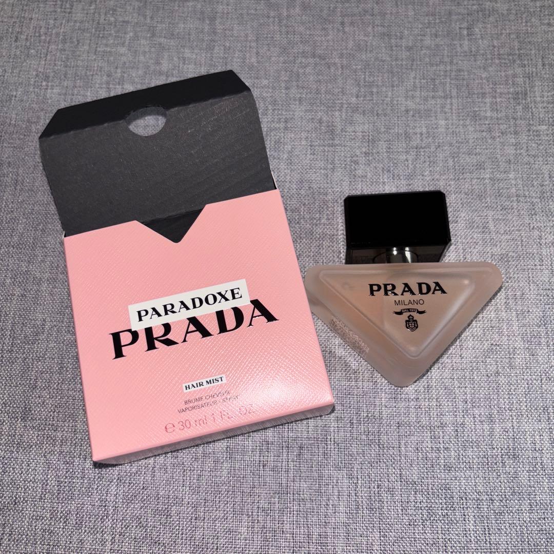 もも プラダ　ヘアミストPRADA PARADOXE ヘアミスト 30ml