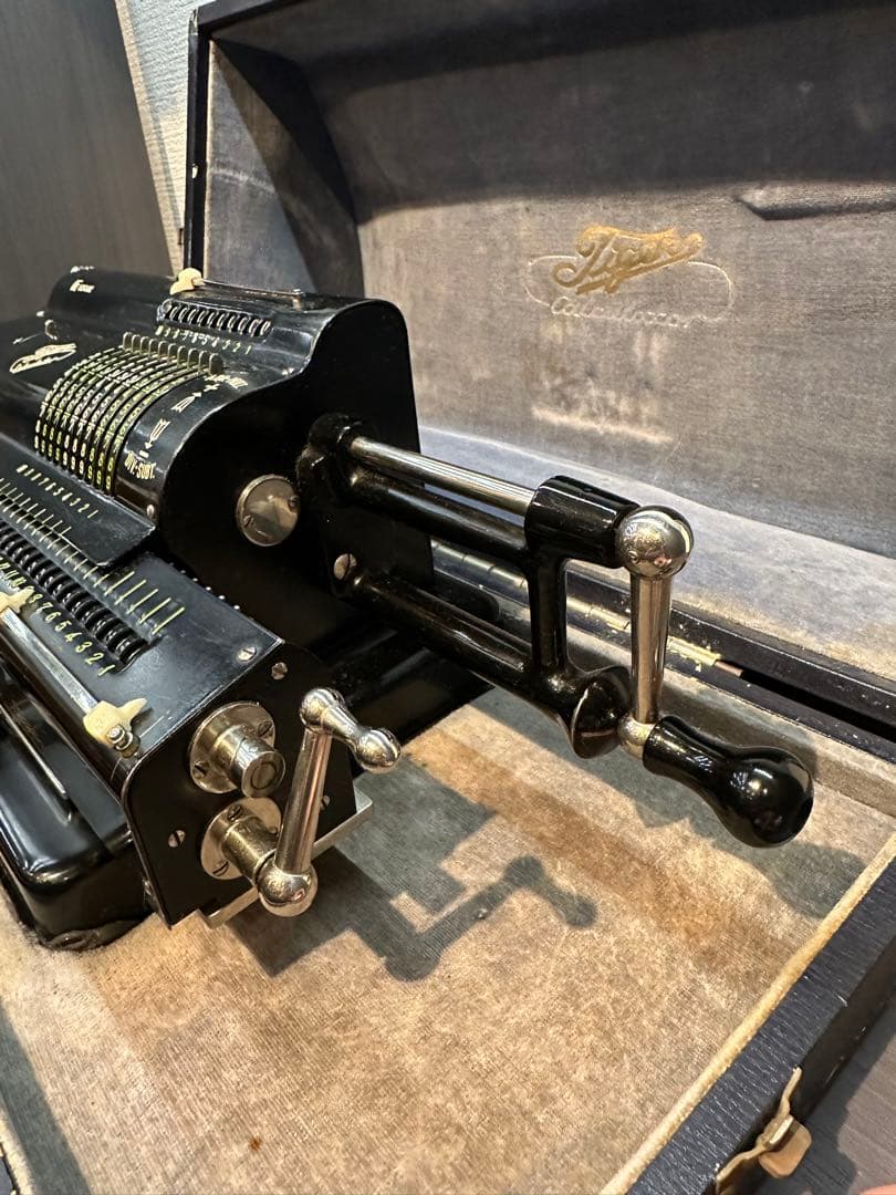 タイガー計算器　機械式計算器　外箱付き