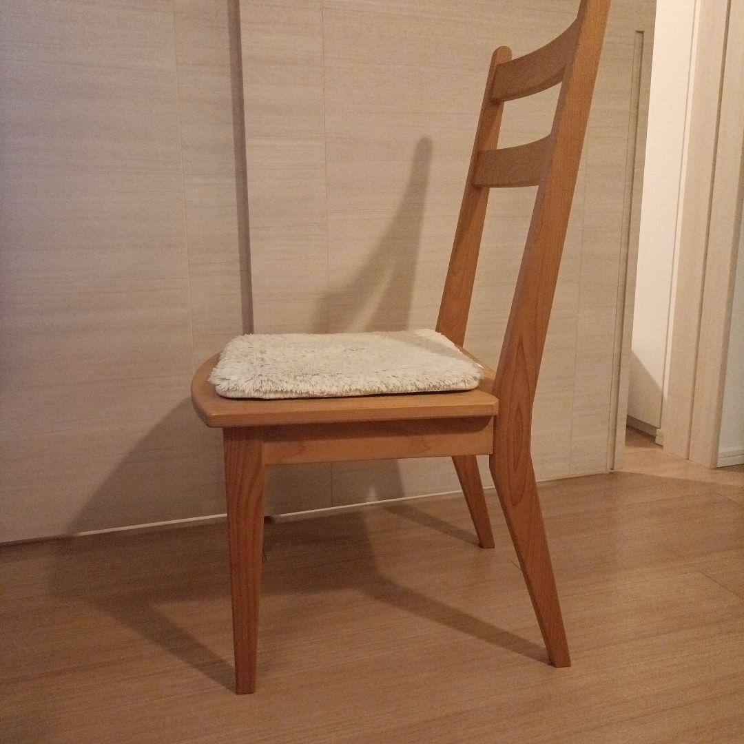 キシル　ダイニングチェア