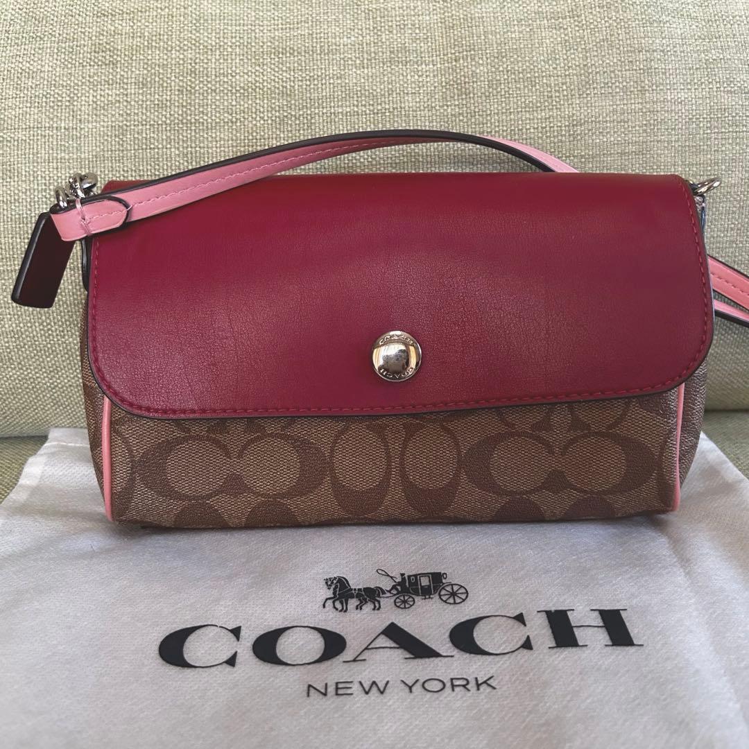 COACH コーチ　ショルダーバッグ　ミニショルダー　スマホ　リバーシブル ❶