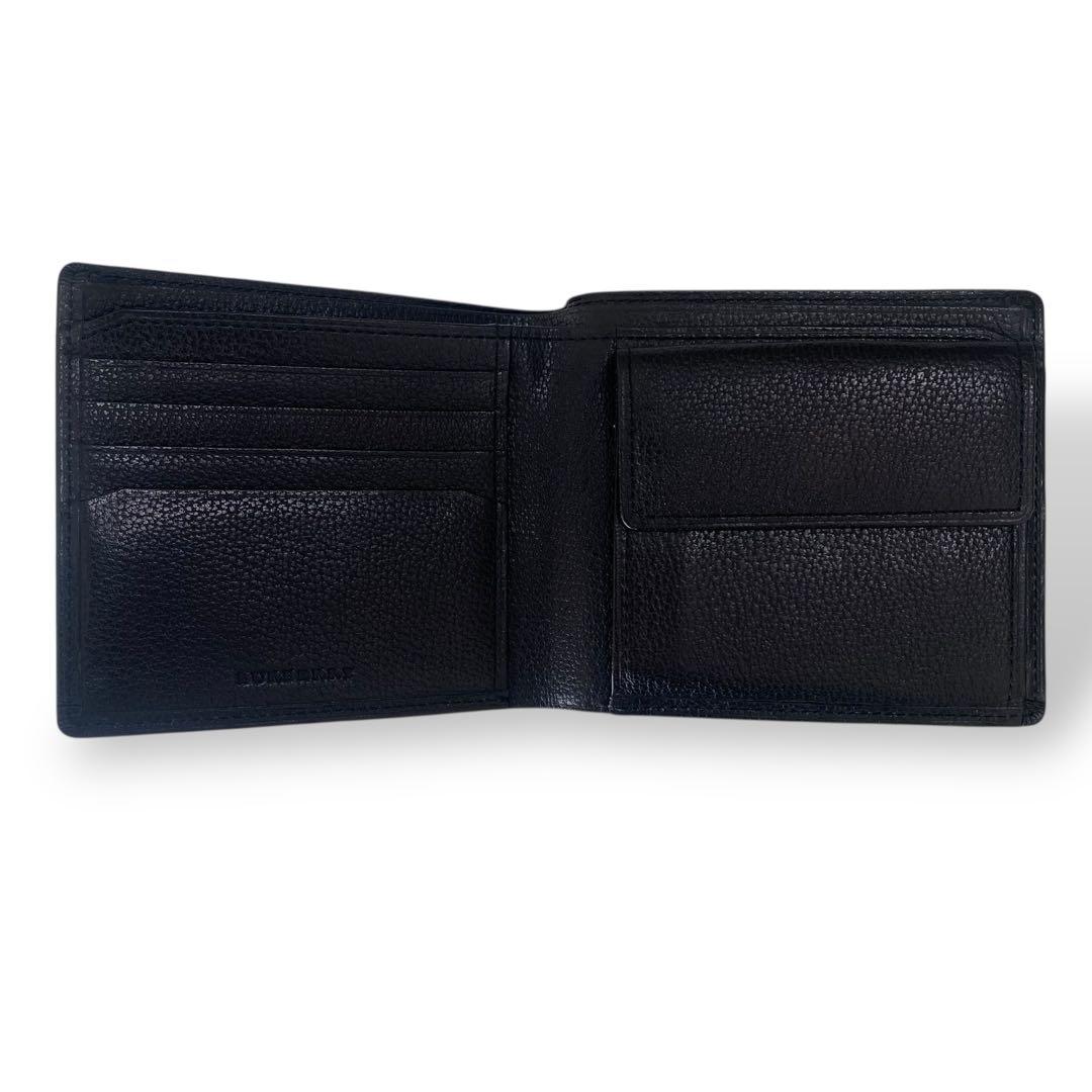 未使用に近い　BURBERRY バーバリー　ブラック 二つ折り財布