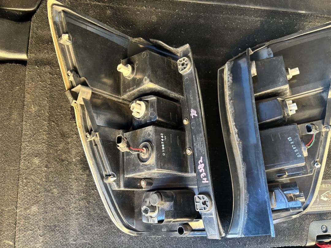 ステップワゴンRK 社外　テールランプ左右セット