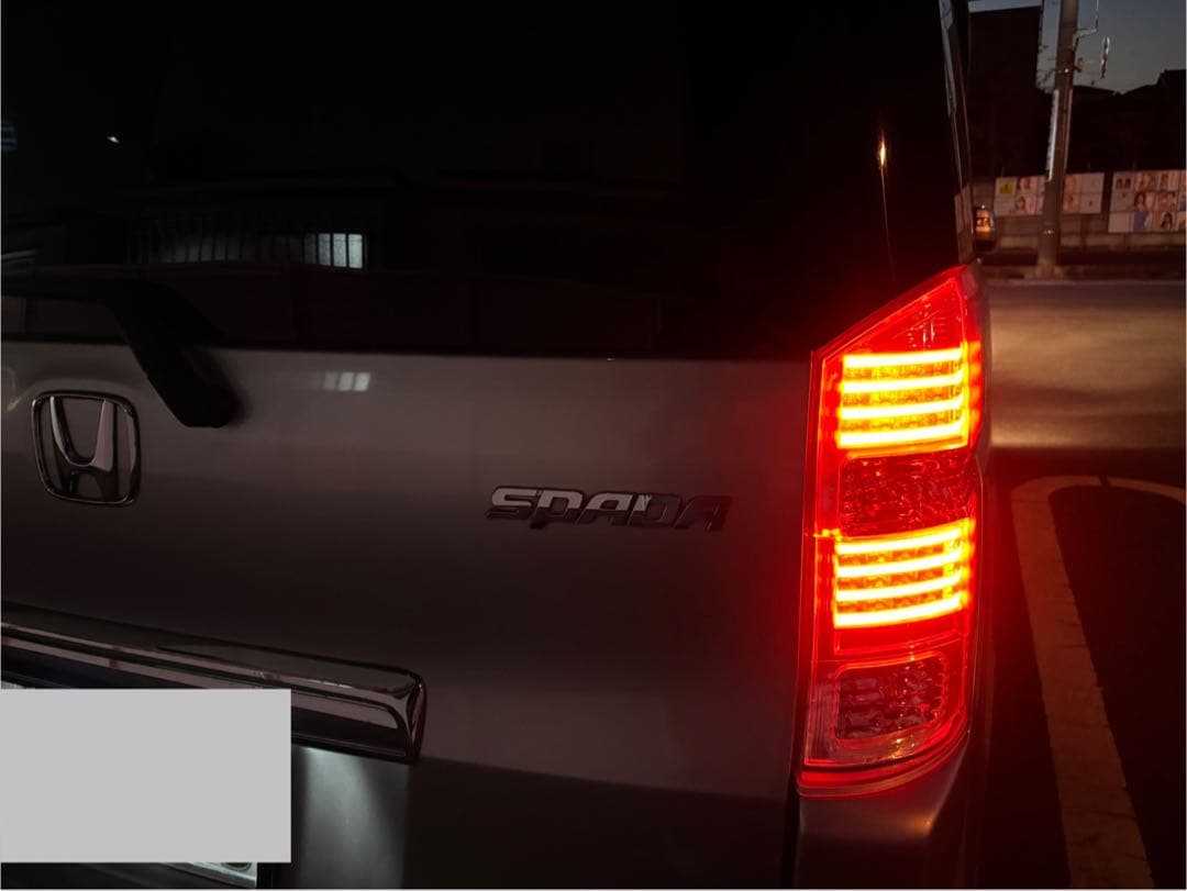 ステップワゴンRK 社外　テールランプ左右セット