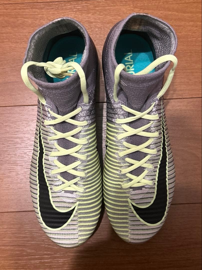 【ほぼ新品】NIKE MERCURIAL SUPER FLY Ⅴ DF FG