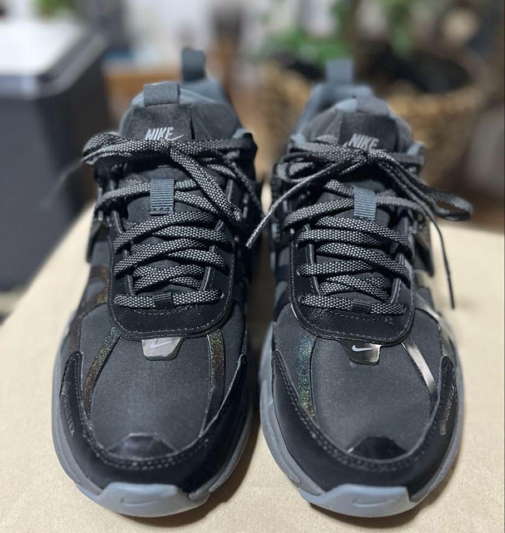 NIKE v2k run GTX ／ Black 23.5cm