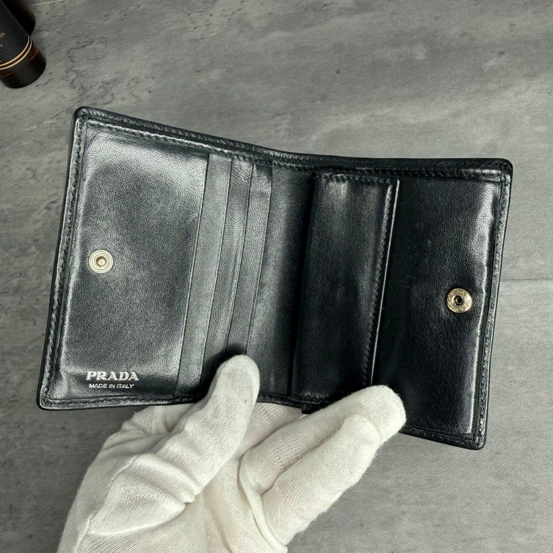 PRADA プラダ ラムスキン 本革 二つ折り財布 ブラック キルティング
