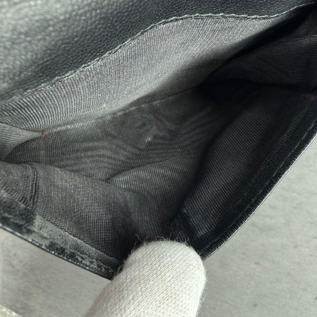 PRADA プラダ ラムスキン 本革 二つ折り財布 ブラック キルティング