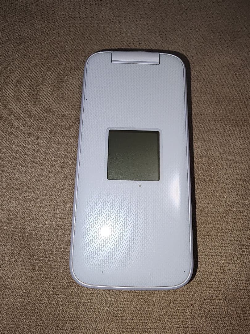 ドコモ　らくらくホン　F-01M　4G対応　ホルダー付