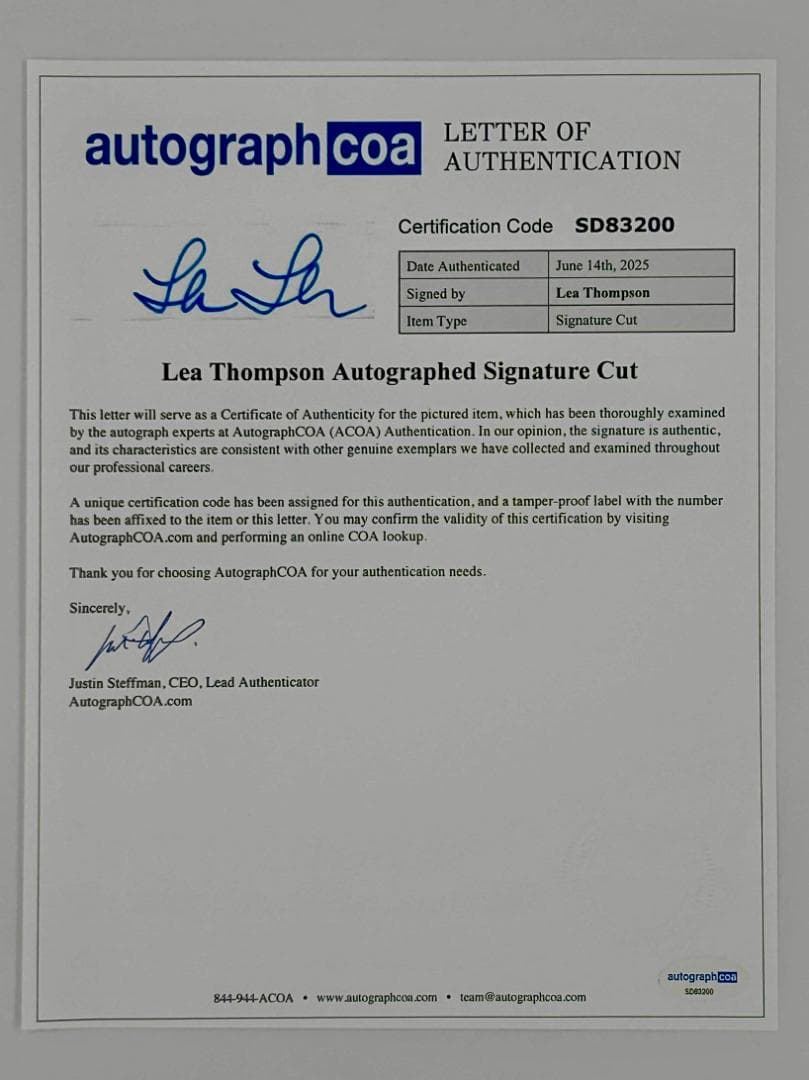 リー・トンプソン　 直筆サイン入り写真　認証書付　バック・トゥ・ザ・フューチャー