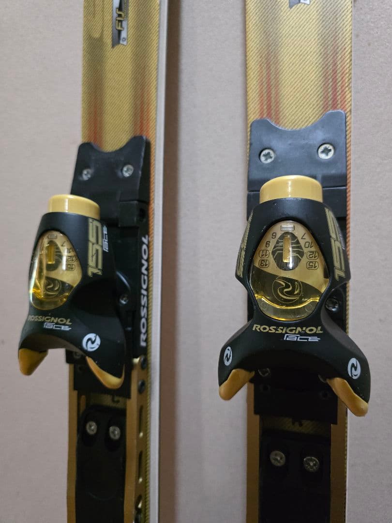 スキー ROSSIGNOL WORLD CUP 9X Ti 181cm