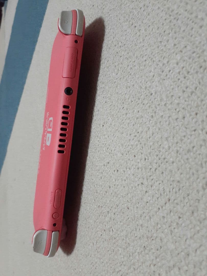 Nintendo Switch Lite コーラル 2022年