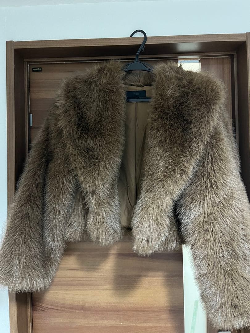 ZARA ショートフェイクファーコート ブラウン　XSサイズ
