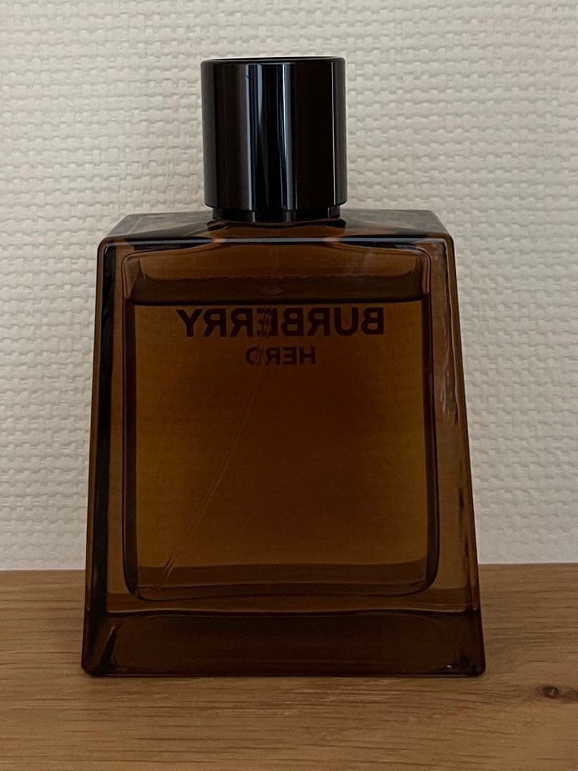 100ml バーバリーヒーローオードパルファム