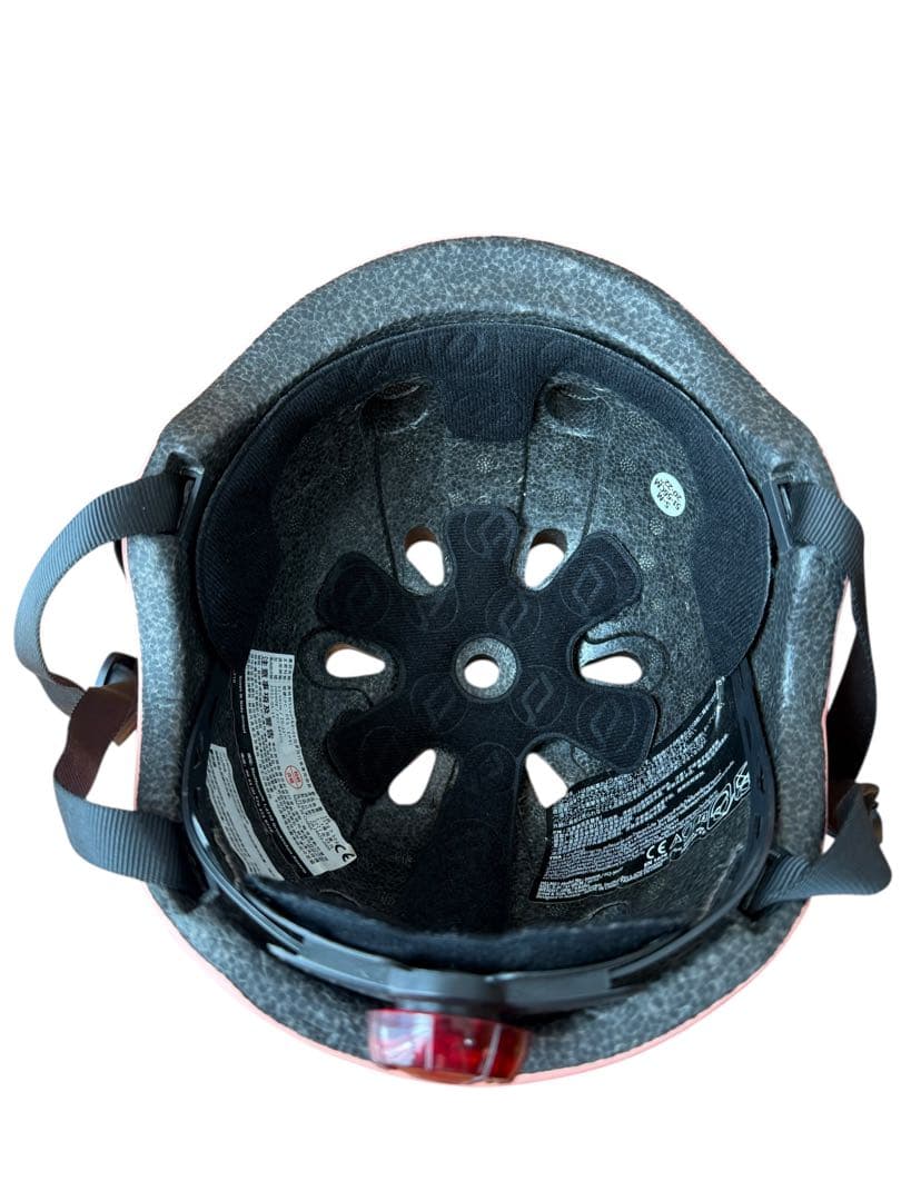 SCOOT AND RIDE ピーチ 三輪車 ヘルメット付　極美品