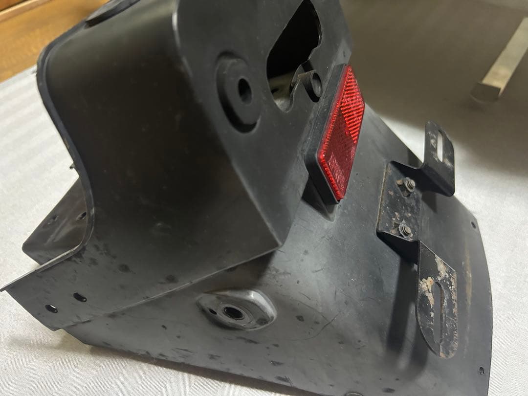 ゼファー400 純正リアフェンダー