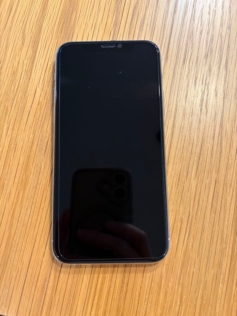 Apple iPhone 11 Pro シルバー 本体