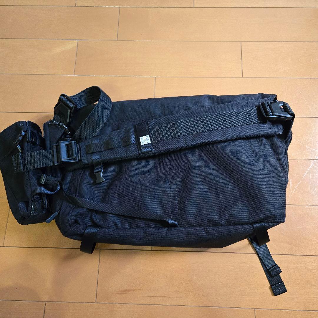 AS20V ブラック メッセンジャーバッグ 中型