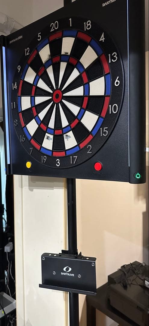 DARTSLIVE 200S 電子ダーツボード　スタンド付き