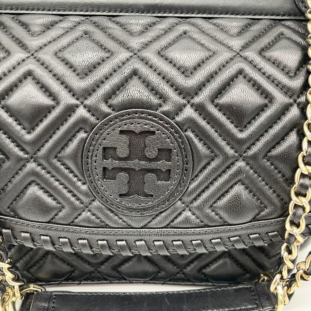 Tory Burch ショルダーバッグ　ハンドバッグ　キルティング　レザー　黒