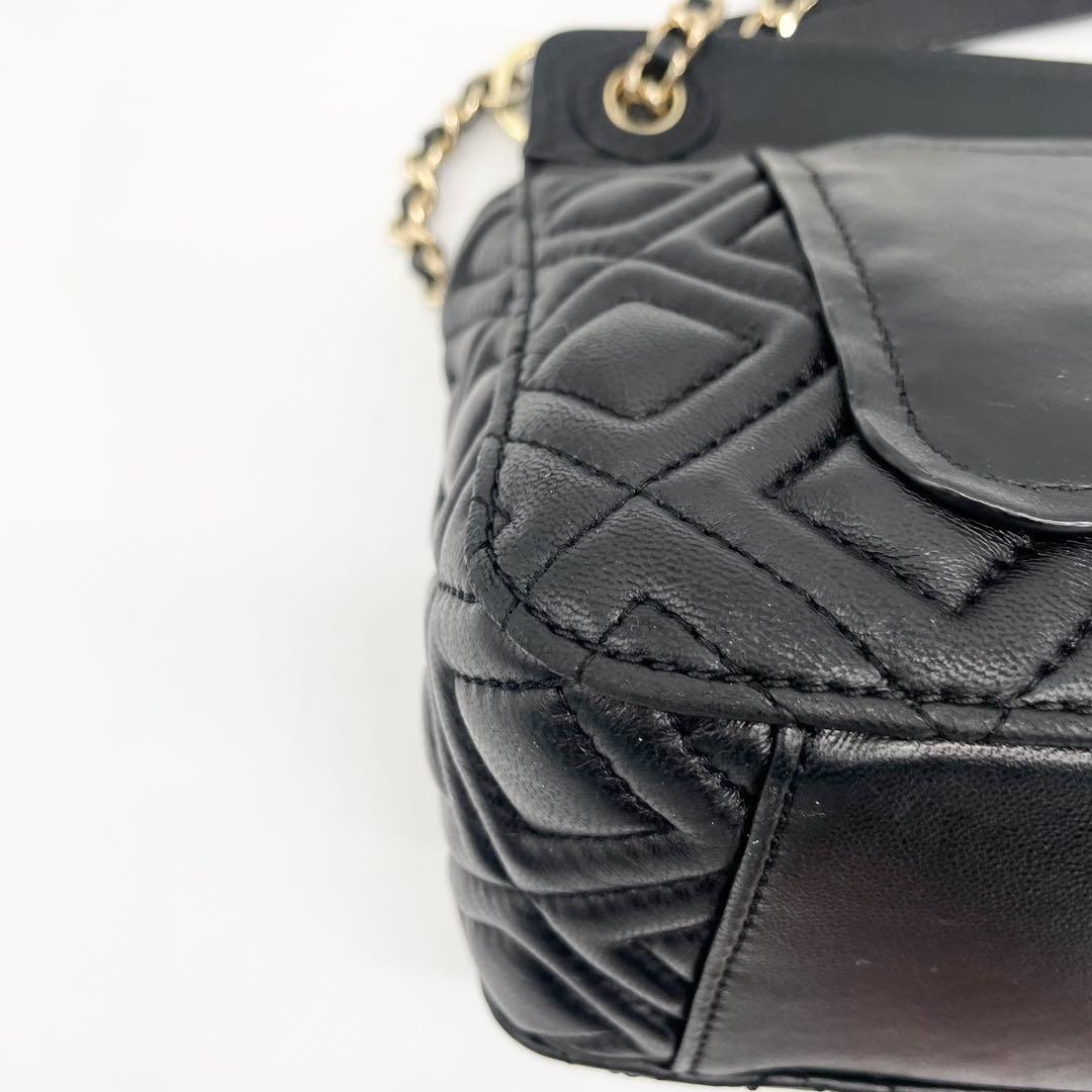 Tory Burch ショルダーバッグ　ハンドバッグ　キルティング　レザー　黒