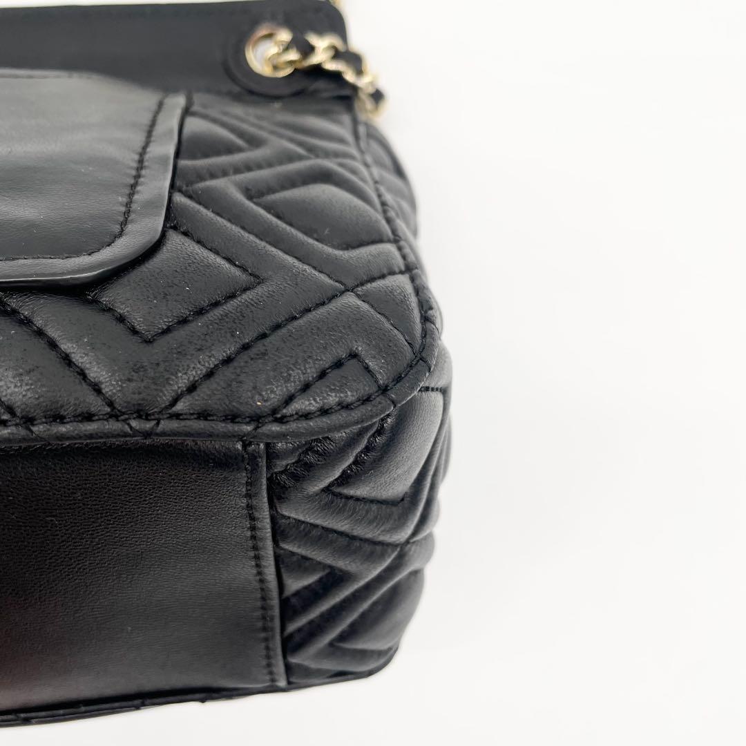 Tory Burch ショルダーバッグ　ハンドバッグ　キルティング　レザー　黒