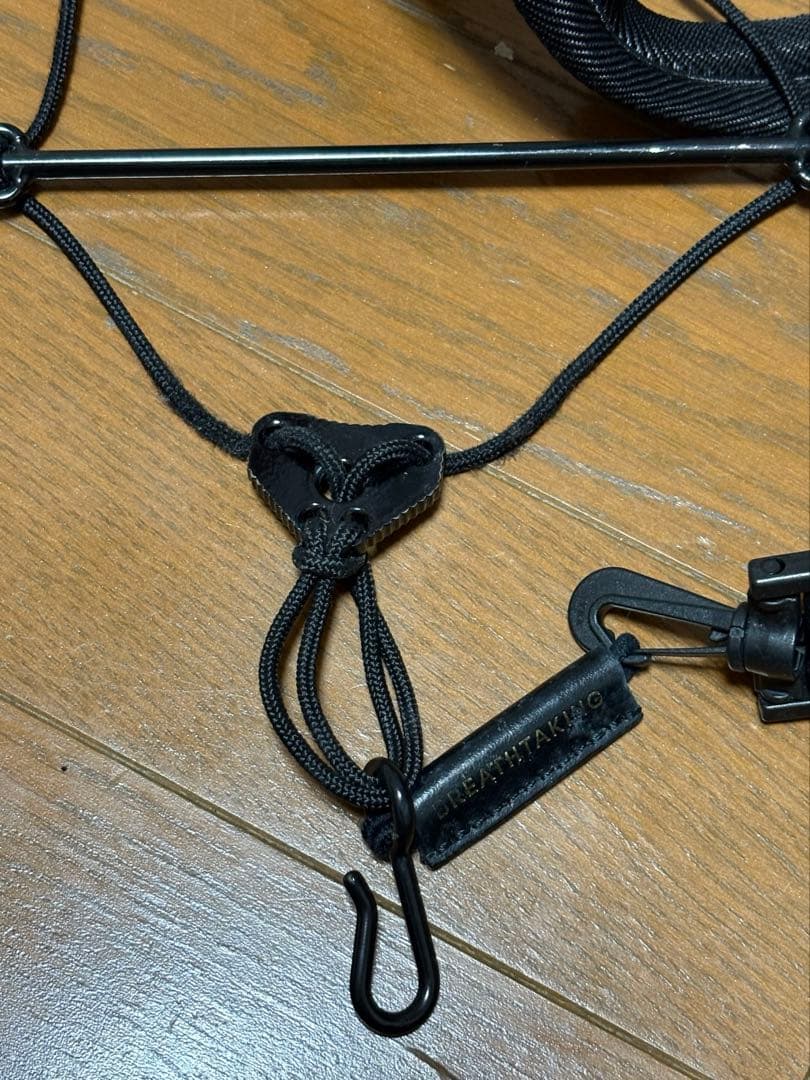 BREATHTAKING サックスストラップ 黒/白