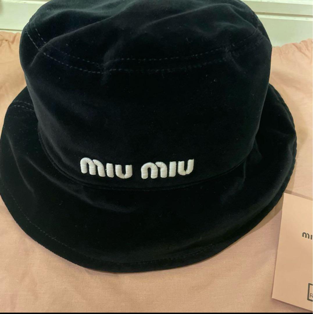 【MIUMIU】バケハ/ブラック/定価￥83,600/今だけ値下げ中‼️‼️