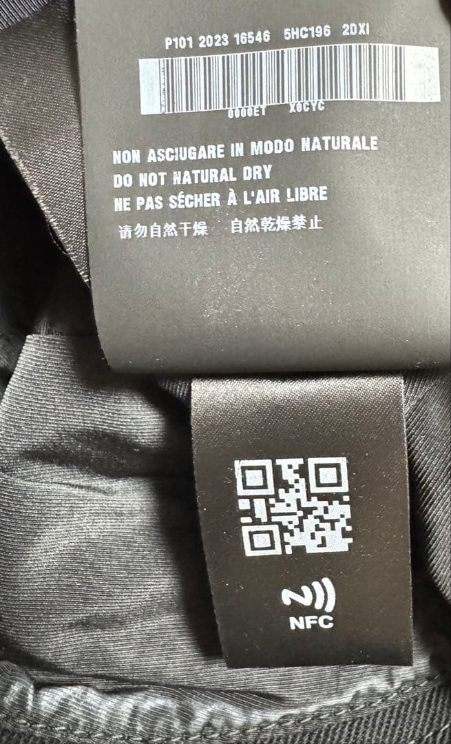 【MIUMIU】バケハ/ブラック/定価￥83,600/今だけ値下げ中‼️‼️