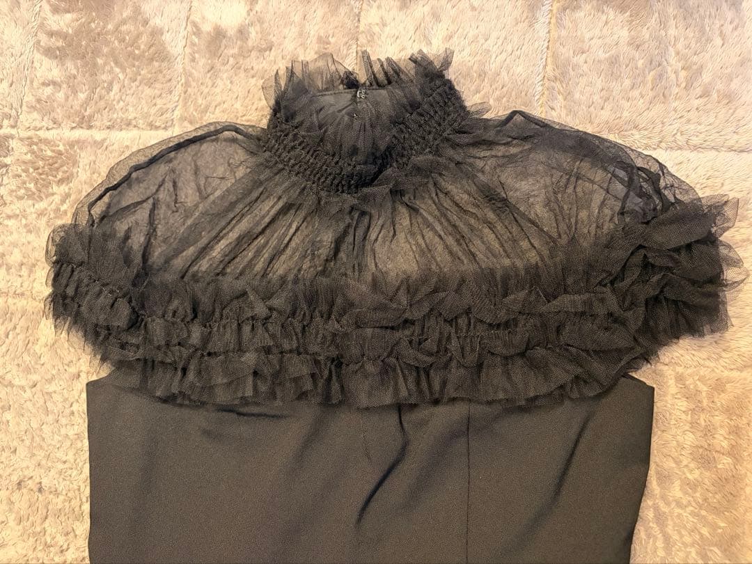 Acka. シアーショルダー ロングドレス ブラック