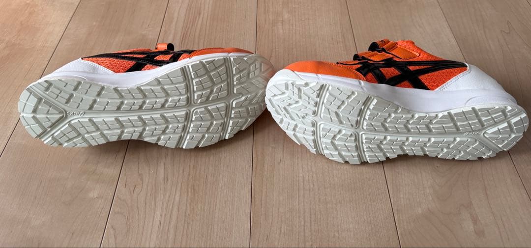 アシックス安全靴　CP202 オレンジ✖️ブラック　26.0
