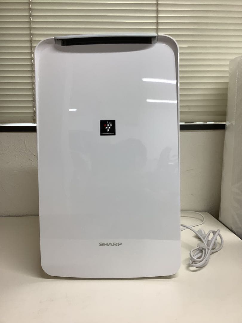 2024年製 シャープ 衣類乾燥除湿機 CV-R71-W