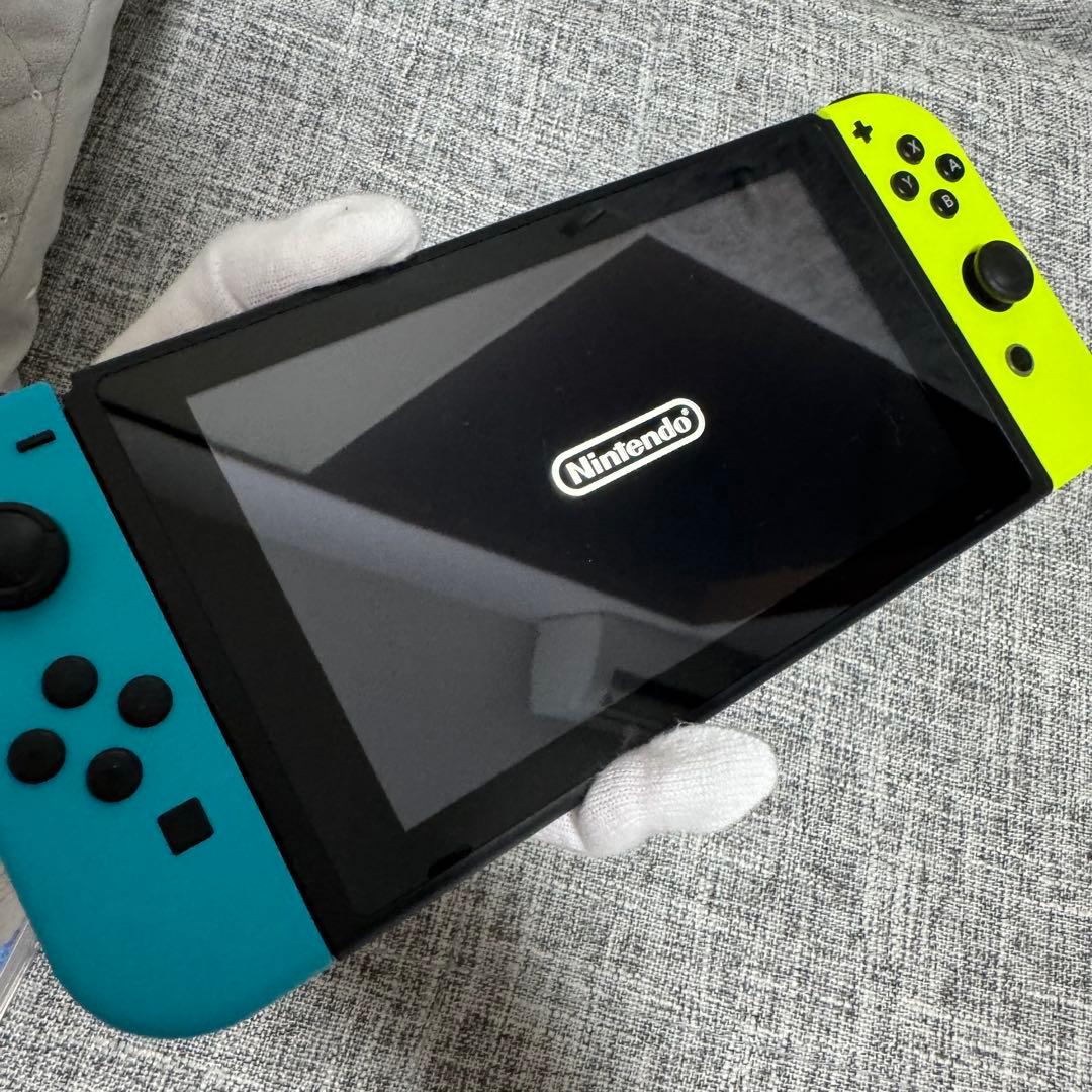 (美品)Nintendo Switch1 本体 マリオカート8 付属品込み