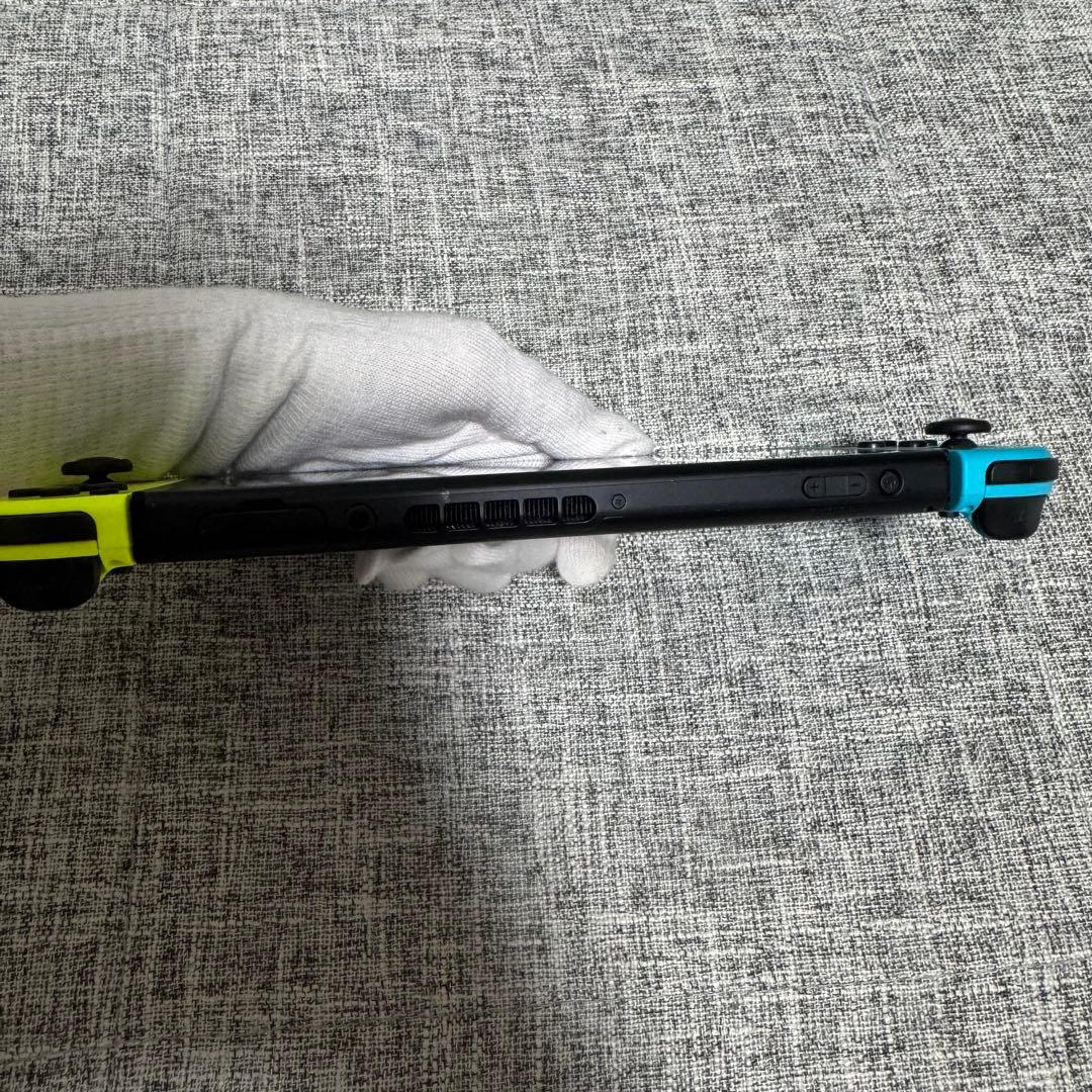 (美品)Nintendo Switch1 本体 マリオカート8 付属品込み