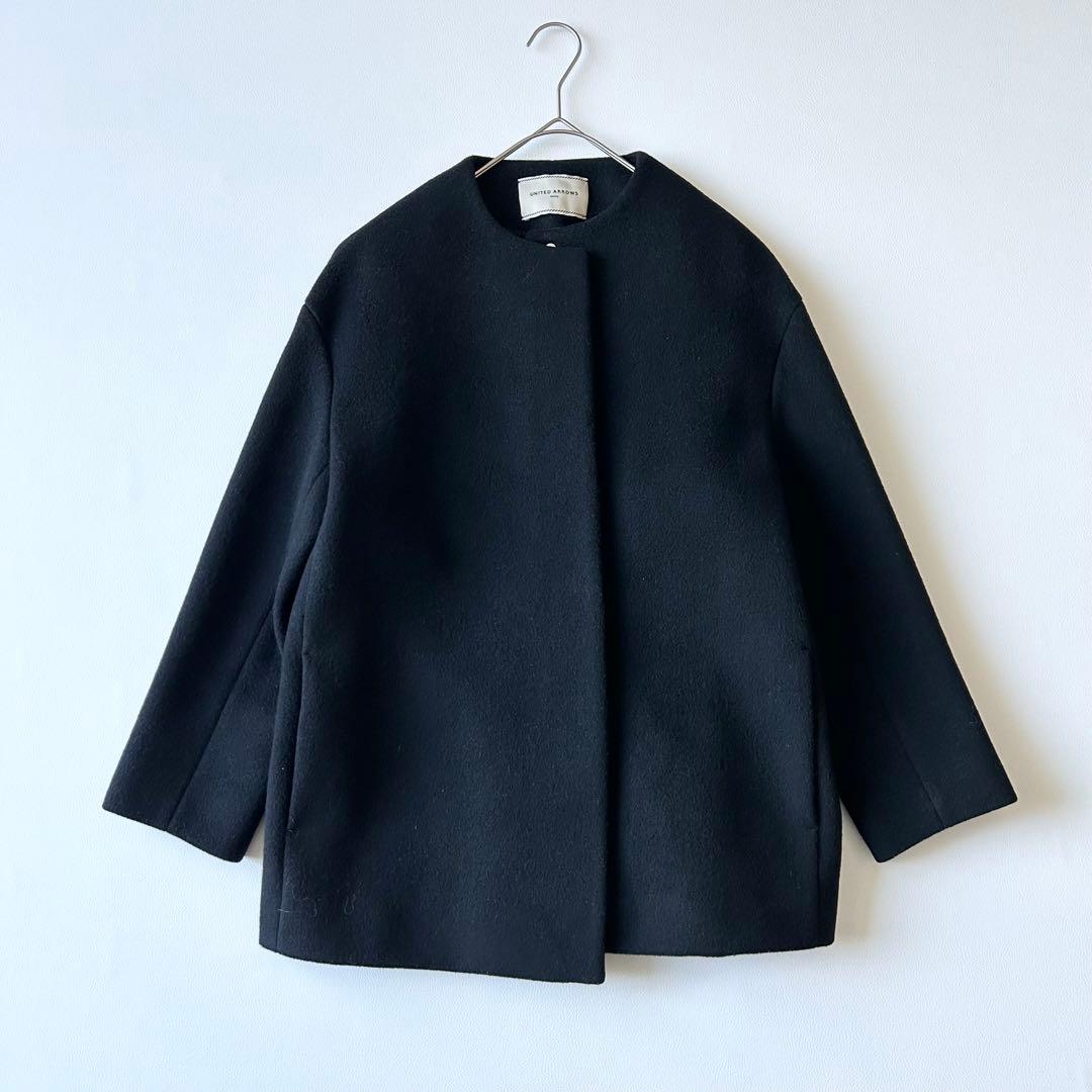3070y美品 ユナイテッドアローズ ノーカラーカシミヤショートコート 黒 S