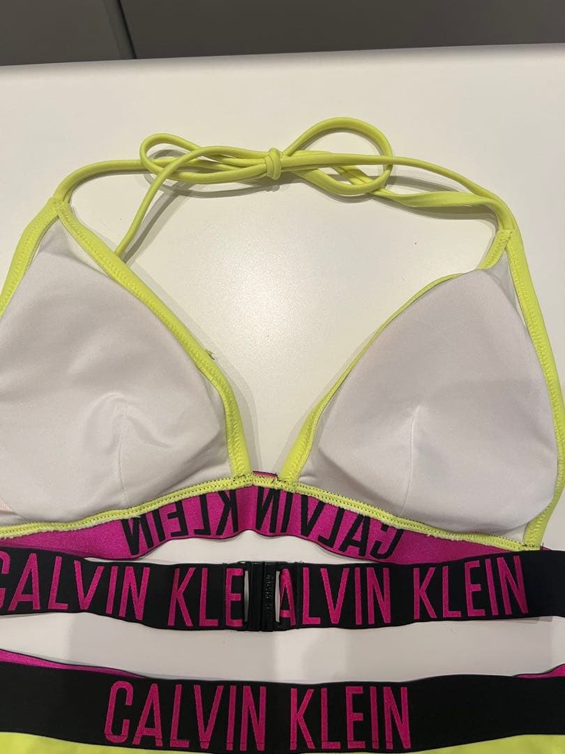 【レア】カルバンクライン ビキニ　水着