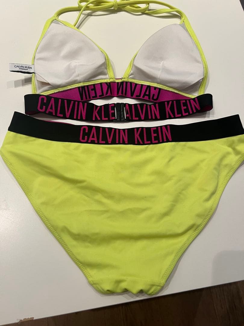 【レア】カルバンクライン ビキニ　水着