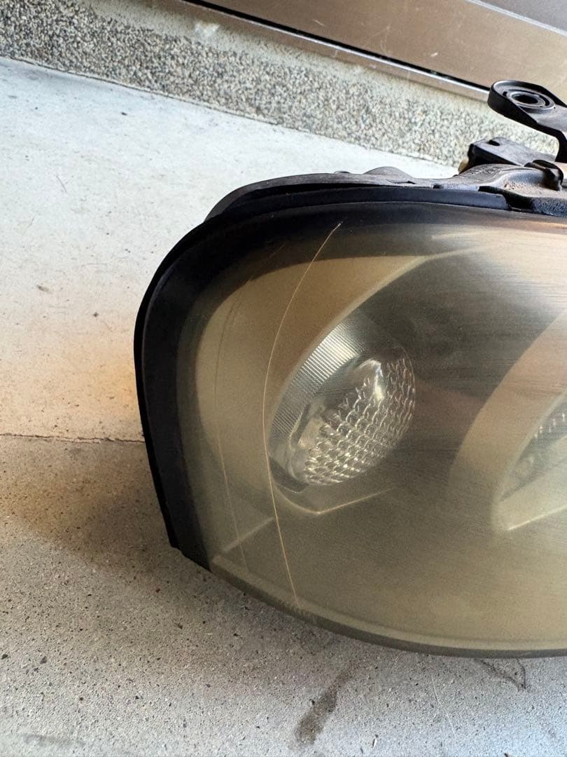 R34 スカイライン　ヘッドライト　運転席側