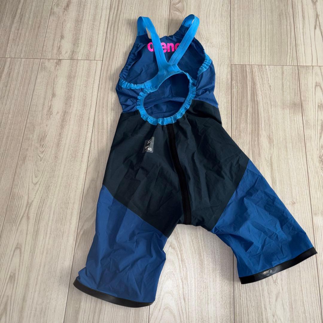 アリーナAQUAFORCE STORM MF SSサイズ